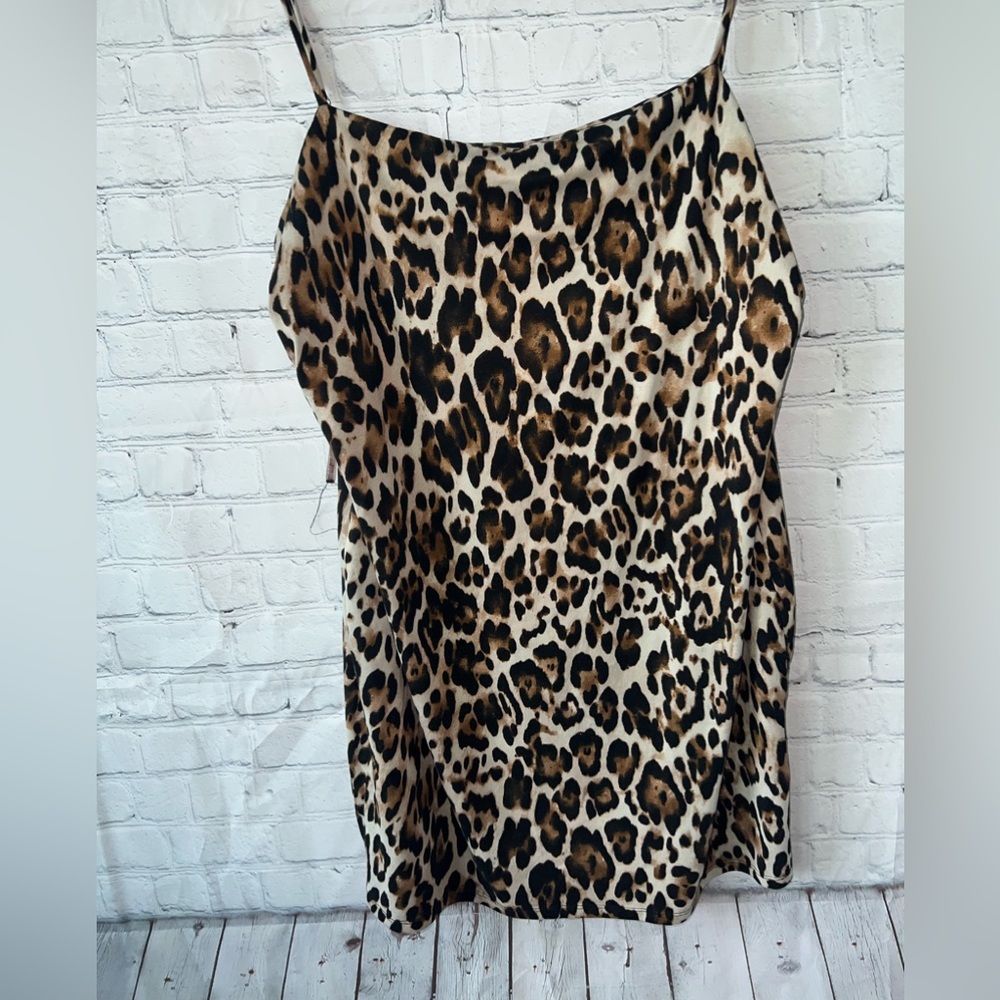 Iris Brown, Cream & Black Cheetah print sleeveless dress size 3X - Picture 3 of 6